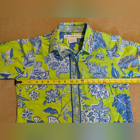 Gretchen Scott Lime Green and Blue Floral Patterned Button Down Shirt - Picture 9 of 14